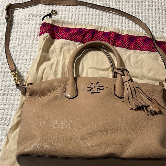 Tory Burch Mcgraw Satchel in Devon sand with Tassel - Picture 2 of 5